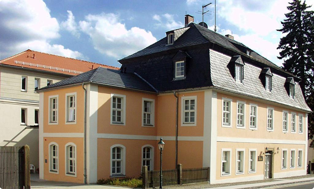 Komensky Gaeste- Und Tagungshaus Herrnhut Extérieur photo