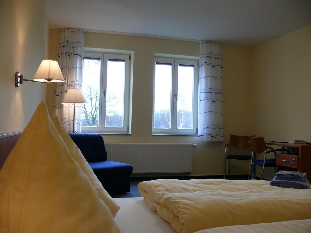 Komensky Gaeste- Und Tagungshaus Herrnhut Extérieur photo
