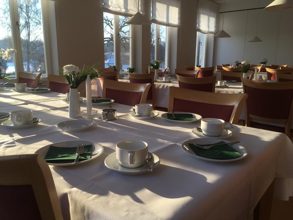 Komensky Gaeste- Und Tagungshaus Herrnhut Extérieur photo